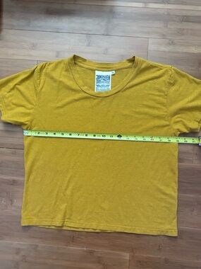 Jungmaven mustard yellow hemp cotton blend cropped boxy tee